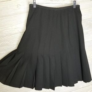 DANA BUCHMAN Vintage Pleated Wool Skirt A0000.2